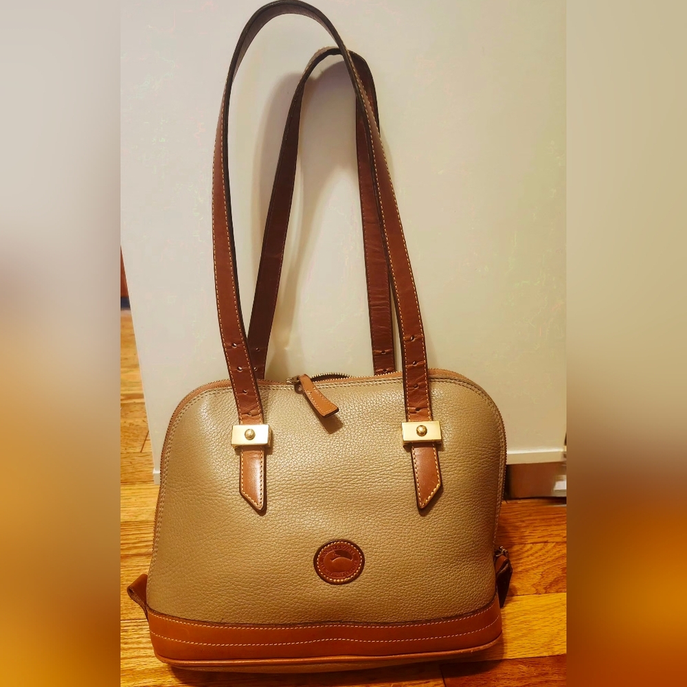 Vintage Dooney & Bourke All Weather Leather Dome Norfolk Satchel